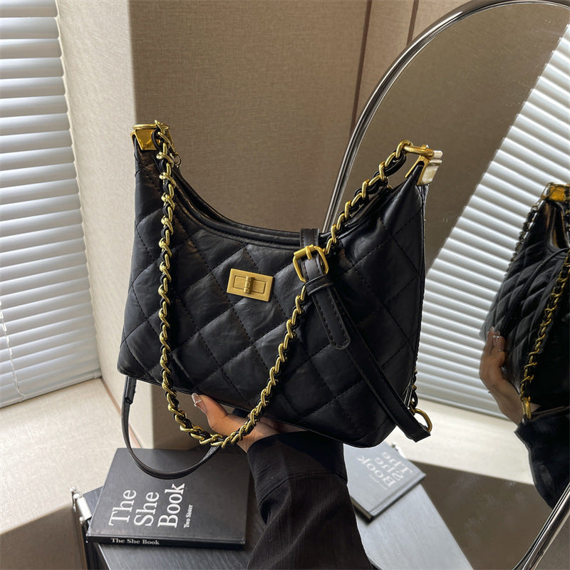 Vintage Quilted Small Chanel Style Chain Tote Bag for Women 2025 New Commuter Versatile Underarm Bag Single Shoulder Crossbody Bag
