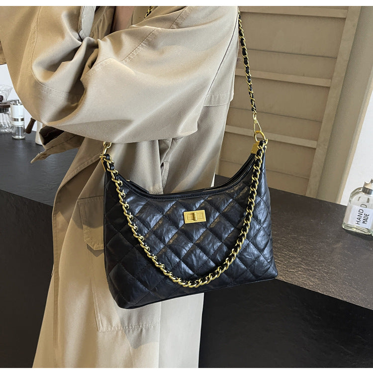 Vintage Quilted Small Chanel Style Chain Tote Bag for Women 2025 New Commuter Versatile Underarm Bag Single Shoulder Crossbody Bag