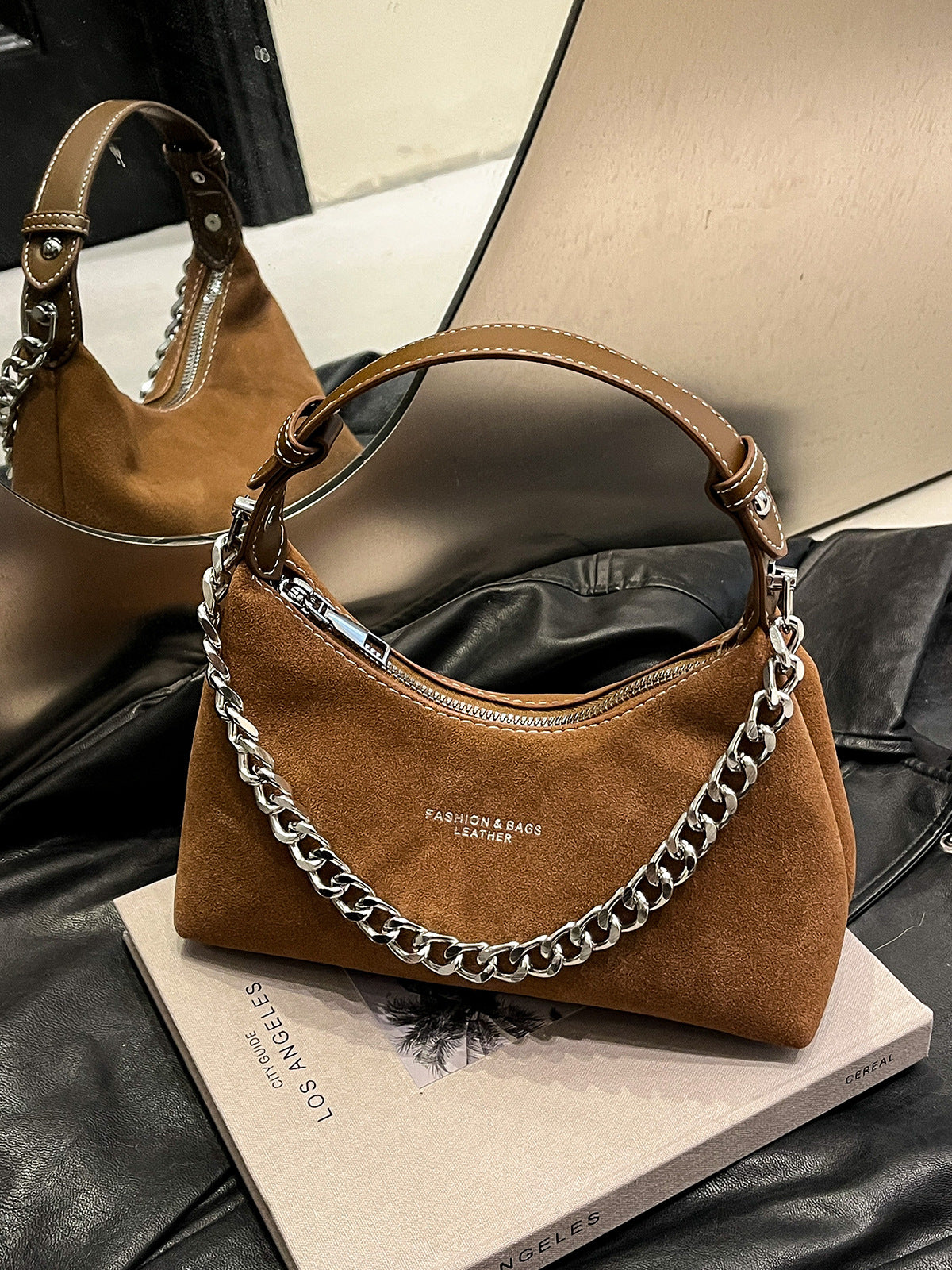 Autumn Winter Vintage Matte Bag for Women 2025 New Trendy Niche Handbag Small Tote Bag Popular Hot-Selling Crossbody Bag