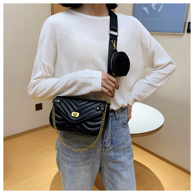 2022 New Women's Crossbody Bag Summer Shoulder Bag Trendy Small Niche Design Chain Embroidery Zipper Bag