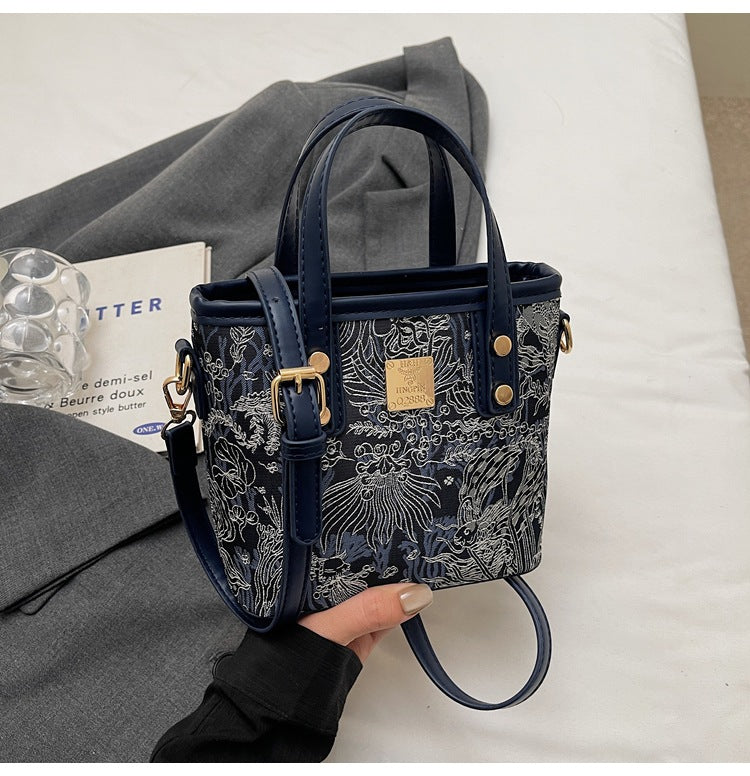 Super Popular Niche Embroidered Bag for Women 2025 New Fashion Versatile Crossbody Bag Color-Block Handbag Bucket Bag Small Tote Bag