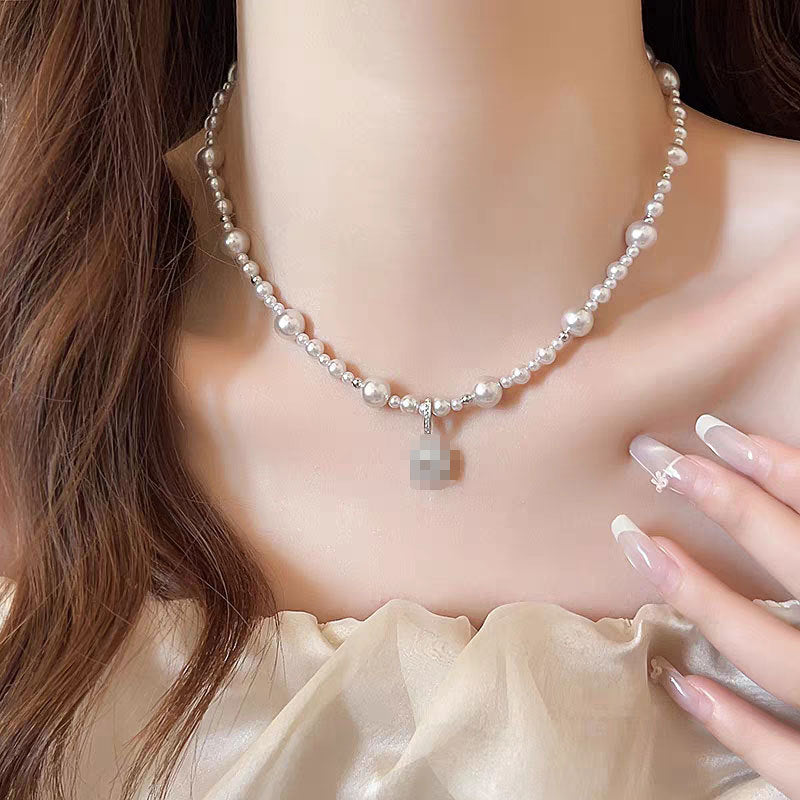 Pearl Bubble Sugar Cube Necklace for Women, Niche Design, High-End Feel, Light Luxury, Exquisite Versatile Collarbone Chain Necklace