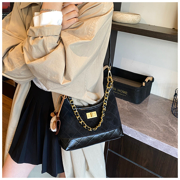 Chanel Style Retro Large Capacity Tote Bag for Women 2025 New Color-Block Chain Underarm Bag Versatile Handbag Shoulder Bag