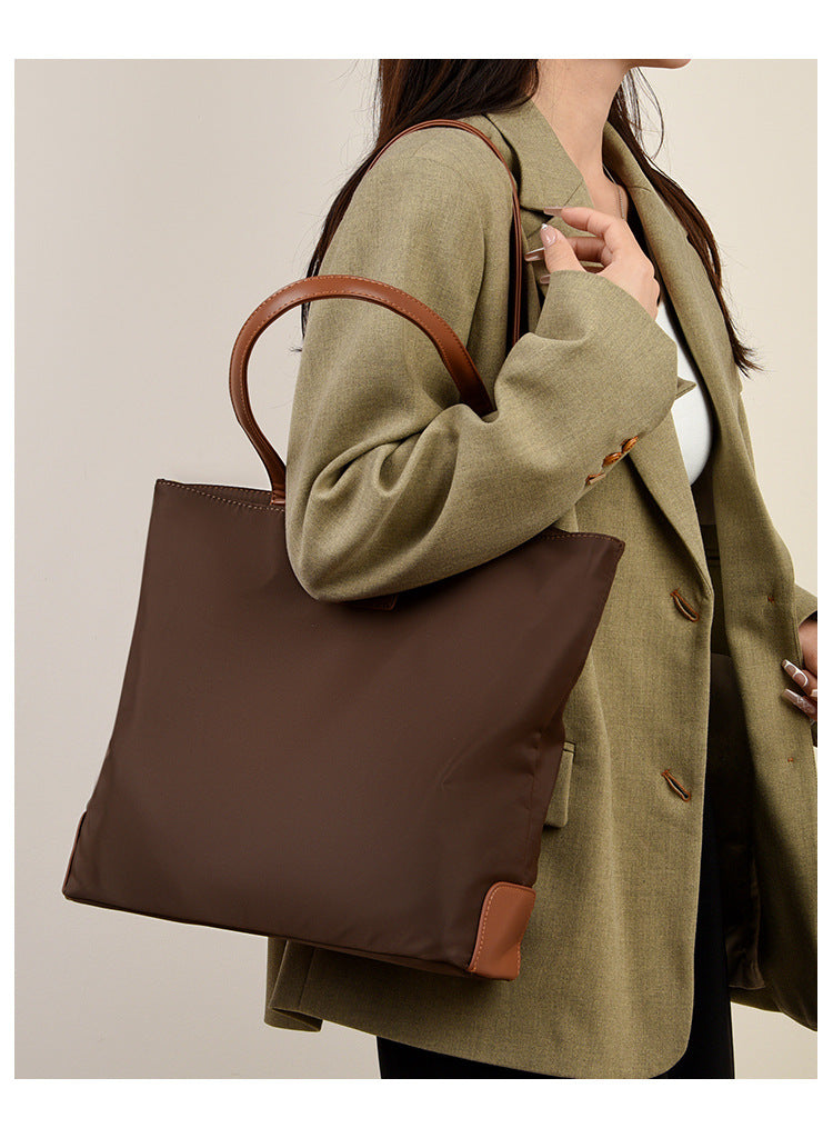 Simple Fashion Oxford Cloth Bag 2025 New Large Capacity High-End Tote Bag Casual Korean Style Women's Shoulder Bag