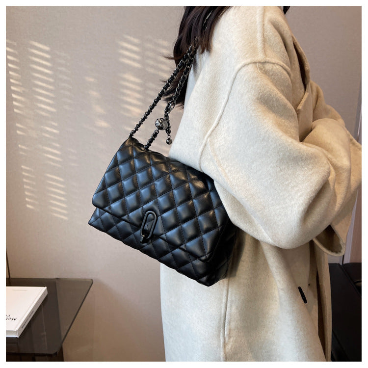 High-Quality Texture Bag for Women Autumn Winter 2025 New Trendy Fashion Quilted Chain Bag Niche Ladies Single Shoulder Crossbody Bag