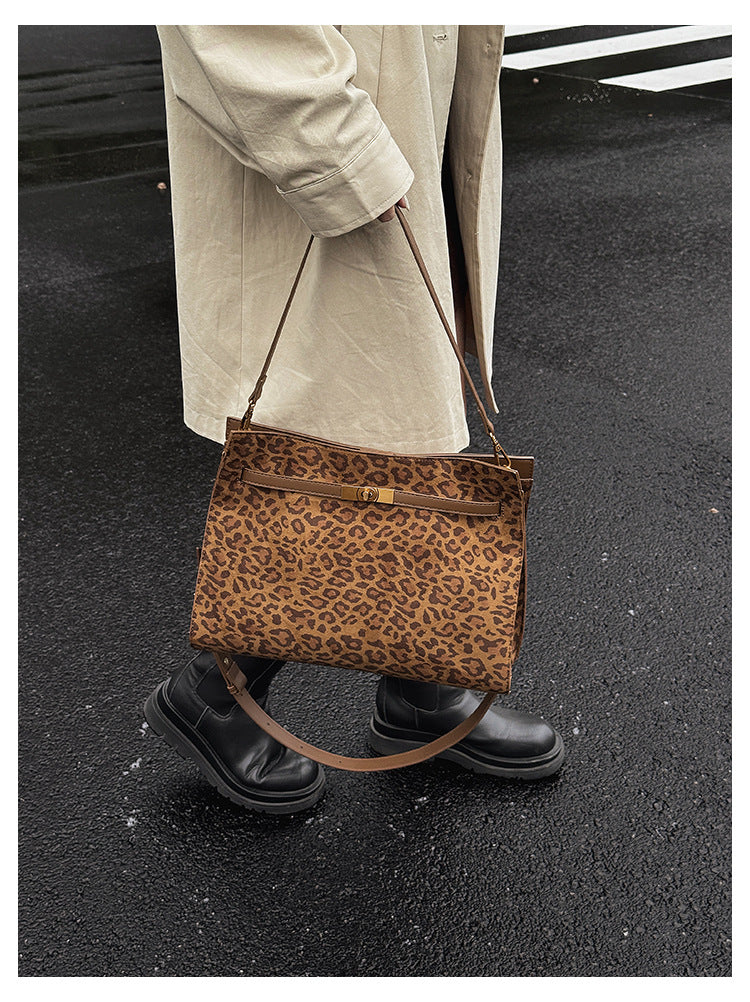 Tote Bag Autumn Winter High-end Matte Women's Bag New Large Capacity Simple Commuter Bag Cross-border Single Shoulder Crossbody Bag