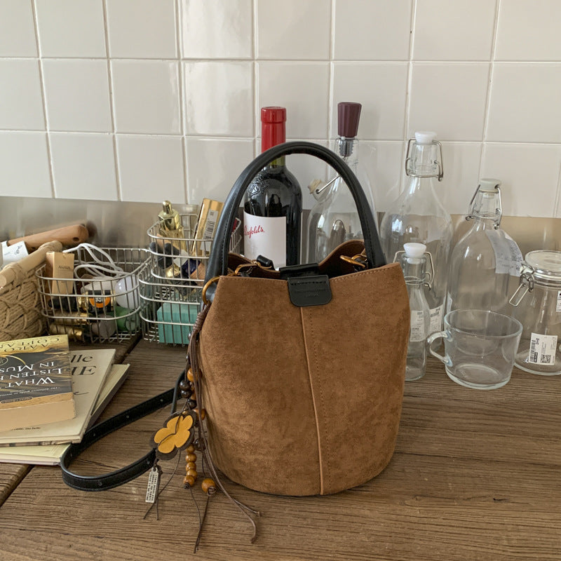 2025 Autumn Retro Suede Suede Bucket Bag High-Value Fashion Handheld Basket Bag Casual Single Shoulder Crossbody Bag