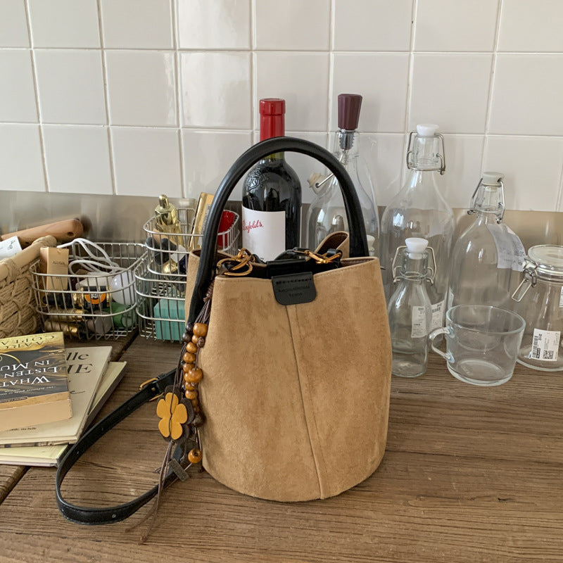 2025 Autumn Retro Suede Suede Bucket Bag High-Value Fashion Handheld Basket Bag Casual Single Shoulder Crossbody Bag