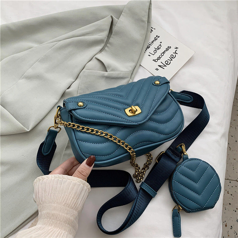 2022 New Women's Crossbody Bag Summer Shoulder Bag Trendy Small Niche Design Chain Embroidery Zipper Bag