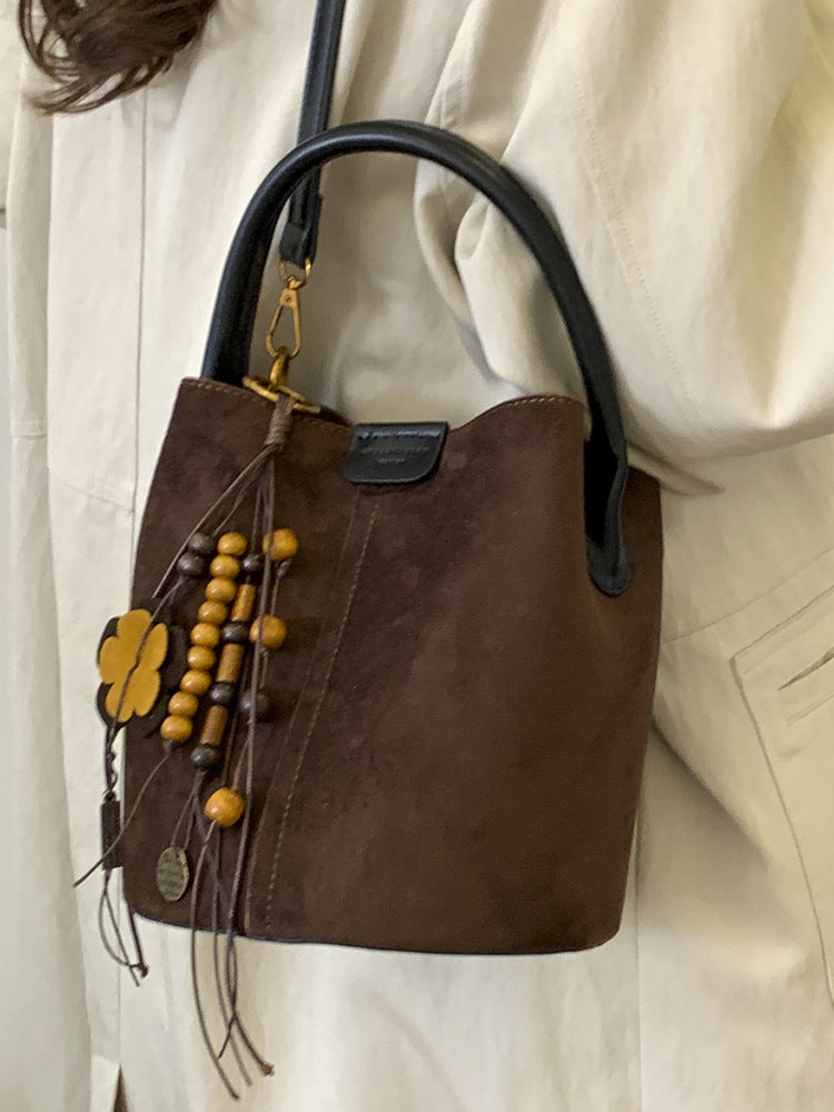 2025 Autumn Retro Suede Suede Bucket Bag High-Value Fashion Handheld Basket Bag Casual Single Shoulder Crossbody Bag