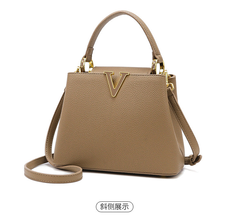 Women's Handbag 2025 Fashion Versatile Bucket Bag High-end Feel Large Capacity Commuter Crossbody Bag Women's Bag