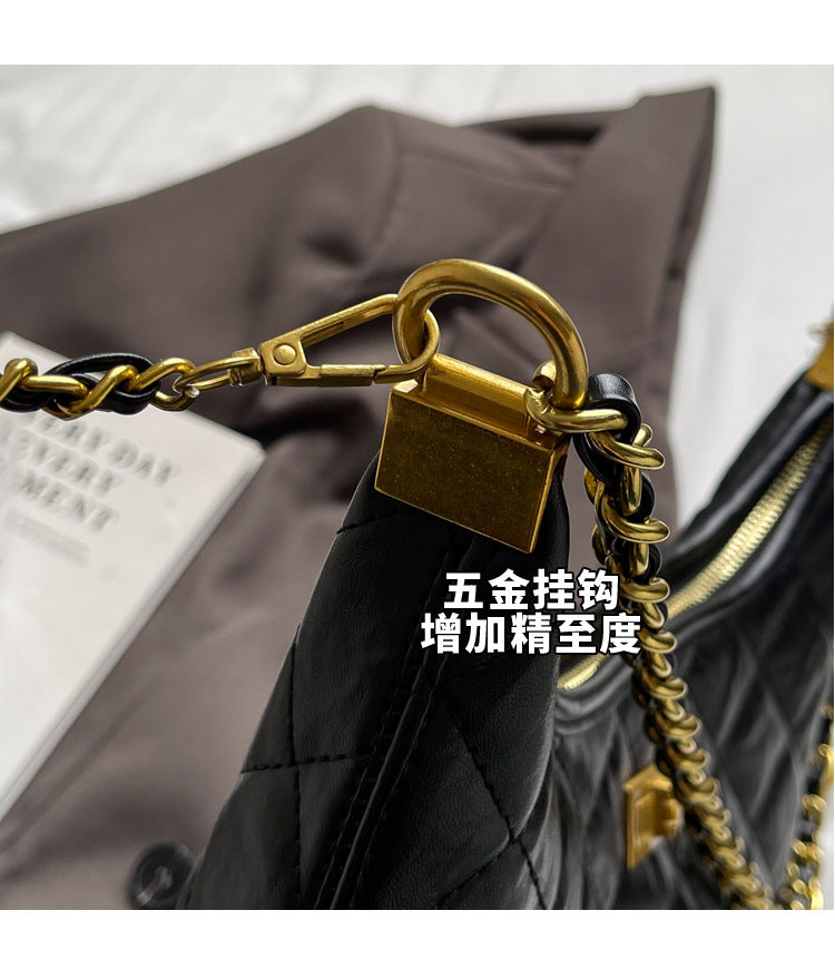 Vintage Quilted Small Chanel Style Chain Tote Bag for Women 2025 New Commuter Versatile Underarm Bag Single Shoulder Crossbody Bag