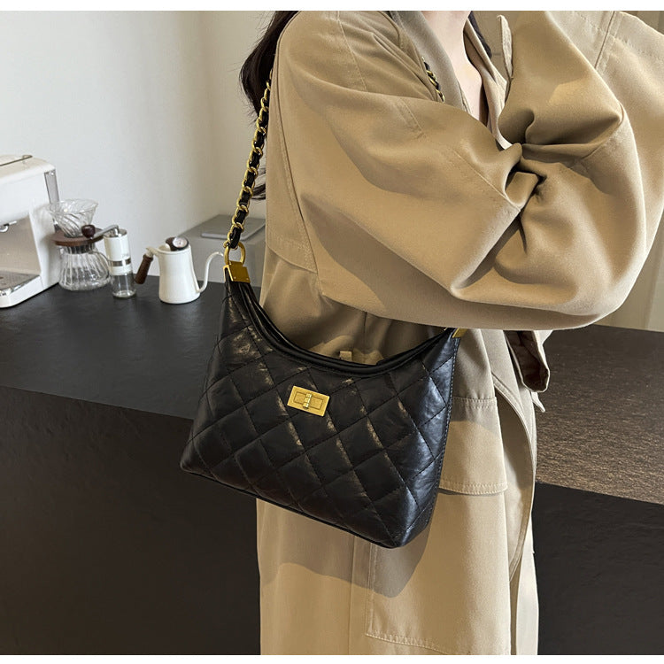 Vintage Quilted Small Chanel Style Chain Tote Bag for Women 2025 New Commuter Versatile Underarm Bag Single Shoulder Crossbody Bag