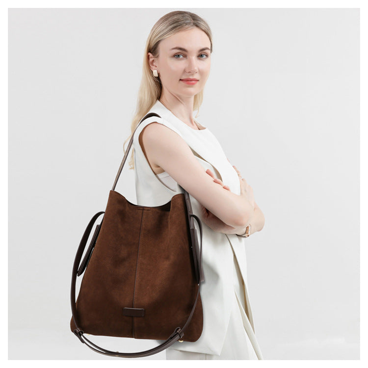 2025 New Fashion Matte Shoulder Bag Large Capacity High-end Handbag Commuter Bag for Women