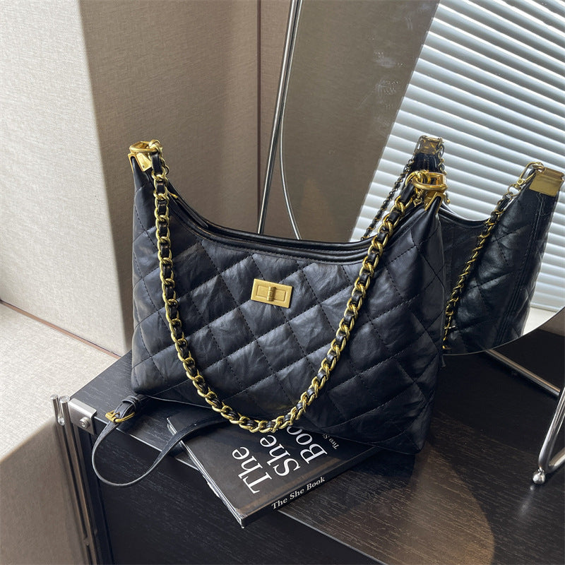 Vintage Quilted Small Chanel Style Chain Tote Bag for Women 2025 New Commuter Versatile Underarm Bag Single Shoulder Crossbody Bag
