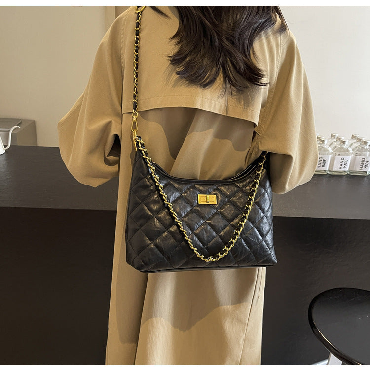 Vintage Quilted Small Chanel Style Chain Tote Bag for Women 2025 New Commuter Versatile Underarm Bag Single Shoulder Crossbody Bag