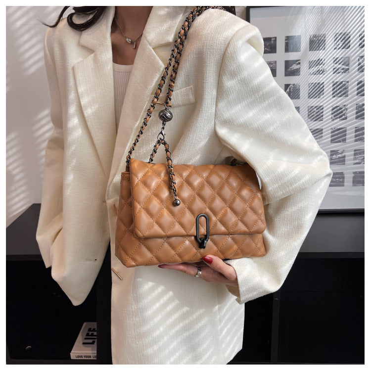 High-Quality Texture Bag for Women Autumn Winter 2025 New Trendy Fashion Quilted Chain Bag Niche Ladies Single Shoulder Crossbody Bag