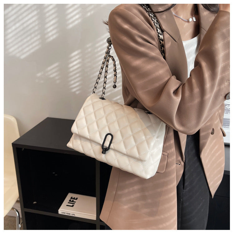 High-Quality Texture Bag for Women Autumn Winter 2025 New Trendy Fashion Quilted Chain Bag Niche Ladies Single Shoulder Crossbody Bag