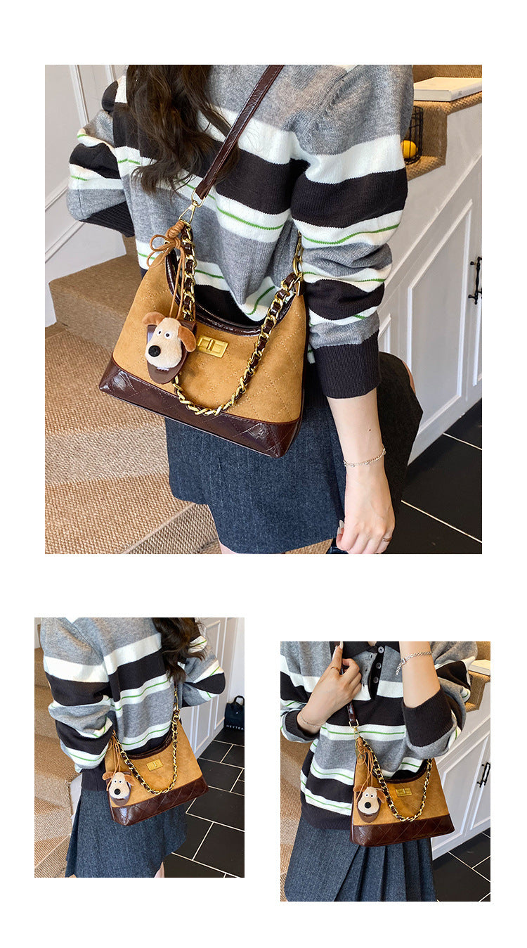 Chanel Style Retro Large Capacity Tote Bag for Women 2025 New Color-Block Chain Underarm Bag Versatile Handbag Shoulder Bag