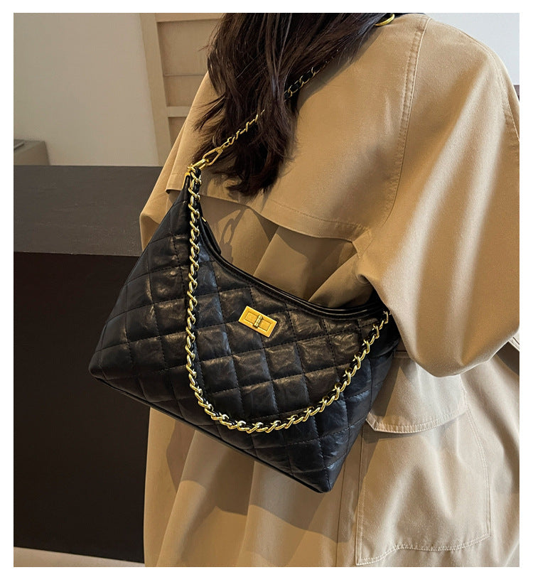 Vintage Quilted Small Chanel Style Chain Tote Bag for Women 2025 New Commuter Versatile Underarm Bag Single Shoulder Crossbody Bag