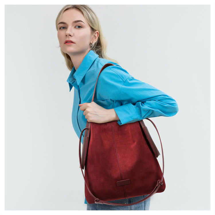 2025 New Fashion Matte Shoulder Bag Large Capacity High-end Handbag Commuter Bag for Women