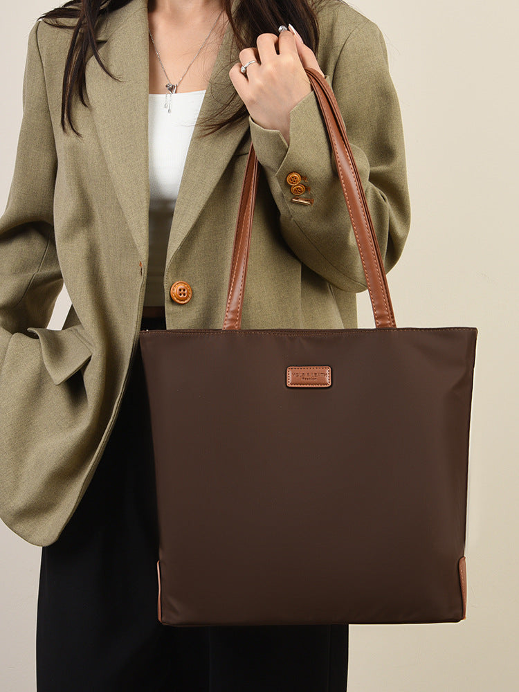 Simple Fashion Oxford Cloth Bag 2025 New Large Capacity High-End Tote Bag Casual Korean Style Women's Shoulder Bag