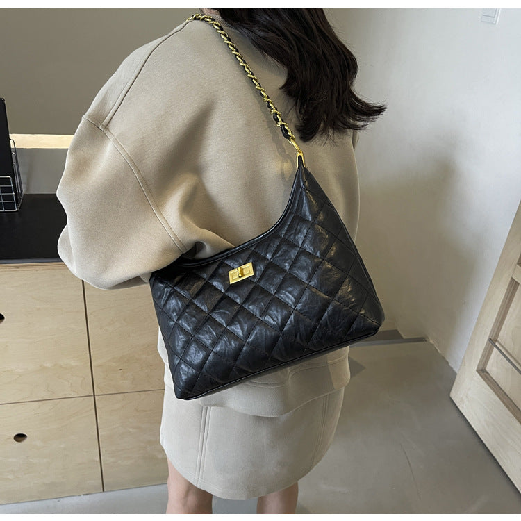 Vintage Quilted Small Chanel Style Chain Tote Bag for Women 2025 New Commuter Versatile Underarm Bag Single Shoulder Crossbody Bag