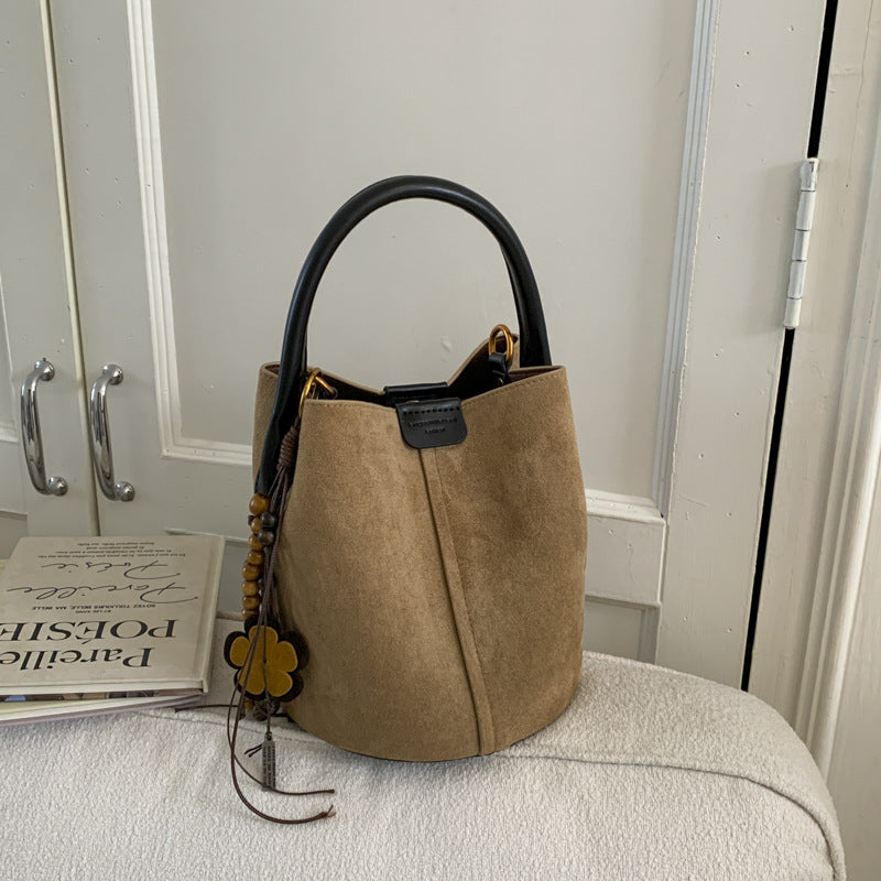 2025 Autumn Retro Suede Suede Bucket Bag High-Value Fashion Handheld Basket Bag Casual Single Shoulder Crossbody Bag