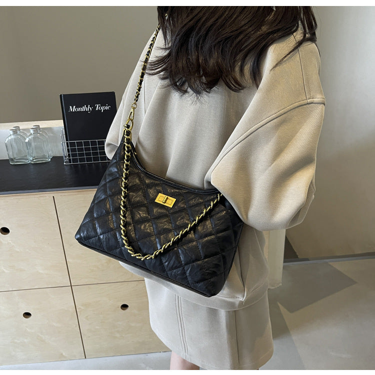 Vintage Quilted Small Chanel Style Chain Tote Bag for Women 2025 New Commuter Versatile Underarm Bag Single Shoulder Crossbody Bag