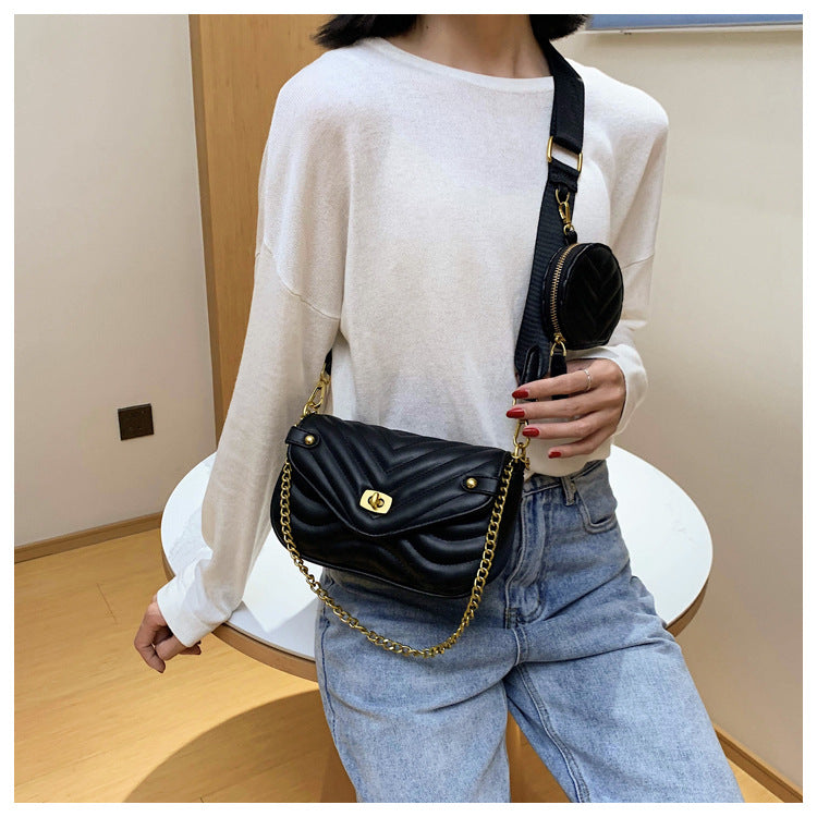 2022 New Women's Crossbody Bag Summer Shoulder Bag Trendy Small Niche Design Chain Embroidery Zipper Bag