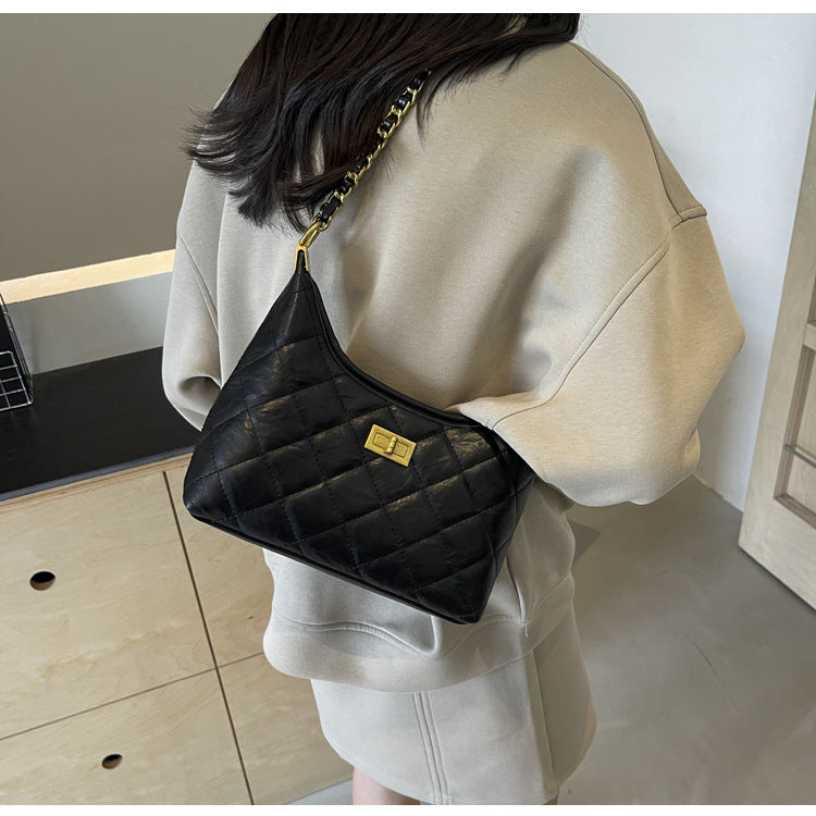 Vintage Quilted Small Chanel Style Chain Tote Bag for Women 2025 New Commuter Versatile Underarm Bag Single Shoulder Crossbody Bag