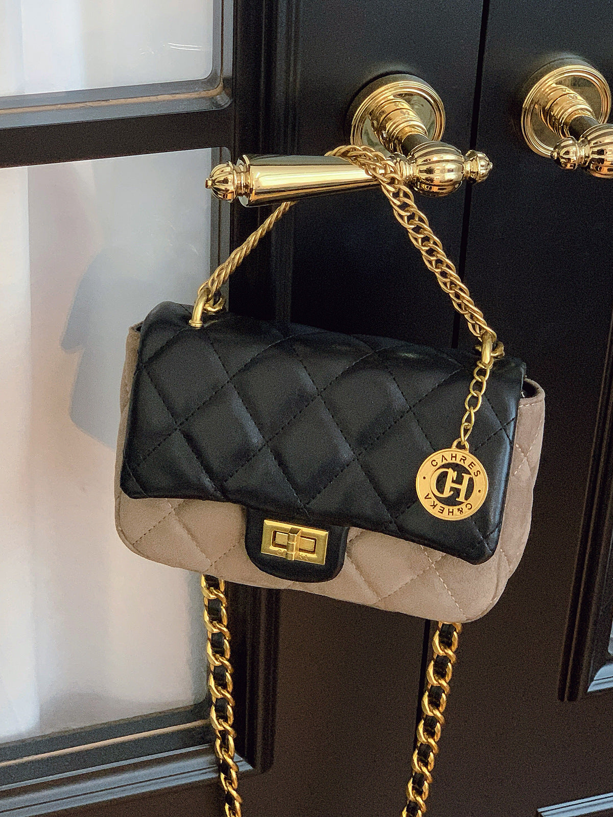 Autumn Winter Super Hot Contrast Color Small Bag Women 2025 New Fashion Diamond Chain Crossbody Bag High-end Small Square Bag