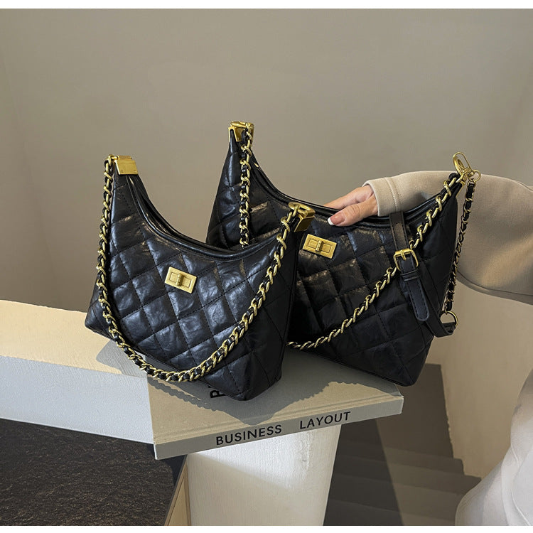 Vintage Quilted Small Chanel Style Chain Tote Bag for Women 2025 New Commuter Versatile Underarm Bag Single Shoulder Crossbody Bag